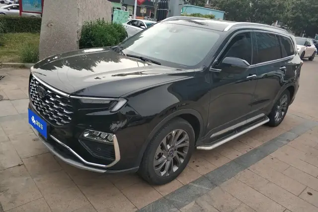 FORD EQUATOR 7-SEAT PREMIUM MODEL 2022