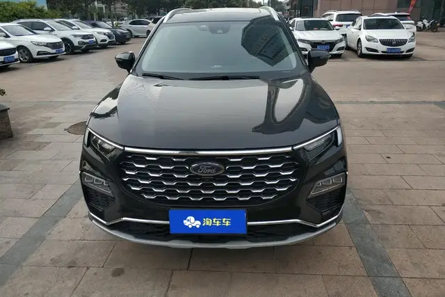 FORD EQUATOR 7-SEAT PREMIUM MODEL 2022