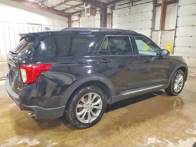 FORD EXPLORER XLT 2024