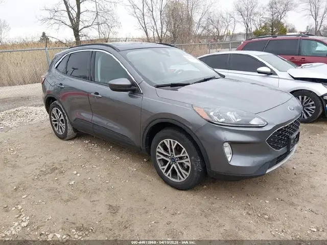 FORD ESCAPE SEL 2022