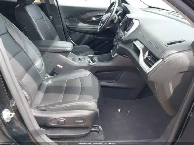 GMC TERRAIN SLT 2024