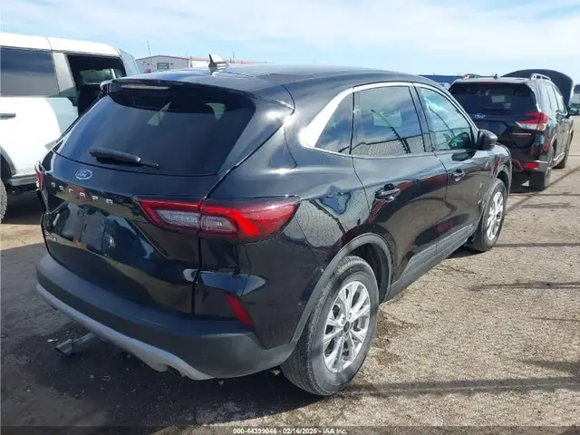 FORD ESCAPE ACTIVE FWD AUTOMATIC 2023