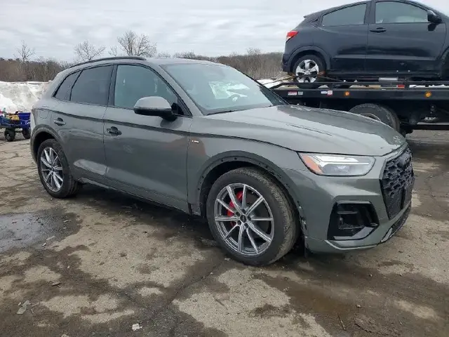 AUDI Q5 PREMIUM PLUS 55 2024