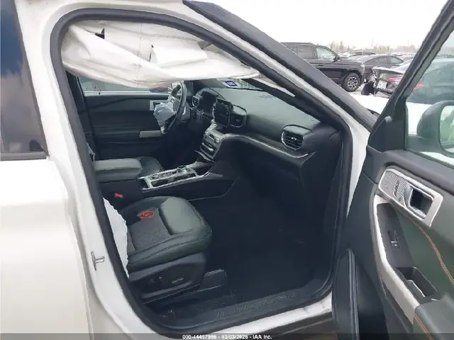 FORD EXPLORER TIMBERLINE 2022