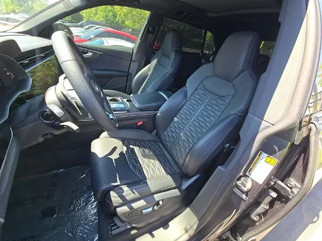 AUDI Q8 RS Q8 2023
