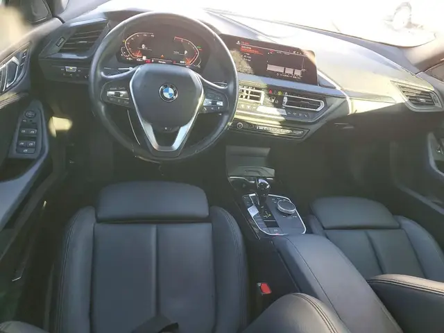 BMW 228XI 2022
