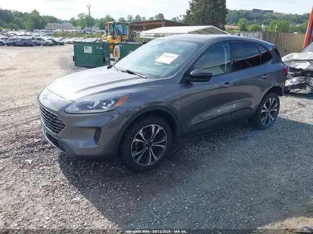 FORD ESCAPE SE 2021