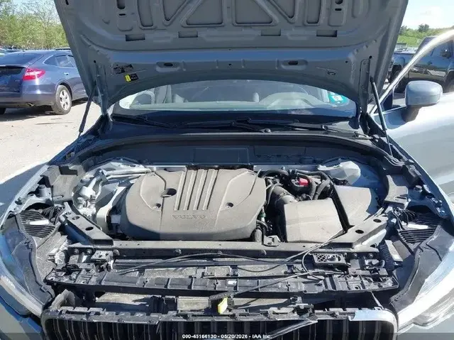 VOLVO XC60 B5 MOMENTUM 2022