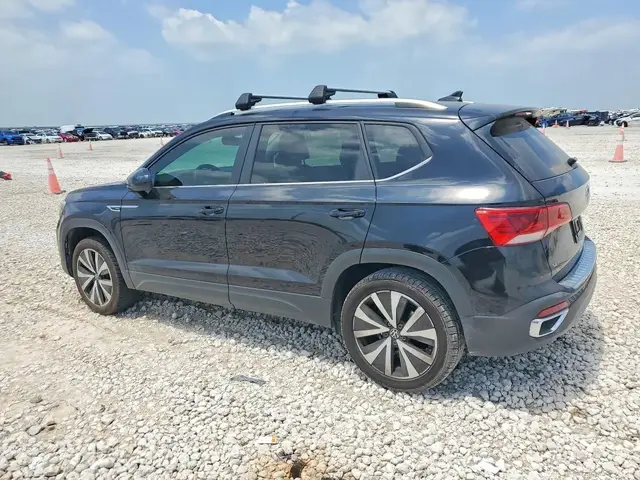 VOLKSWAGEN TAOS SE 2023