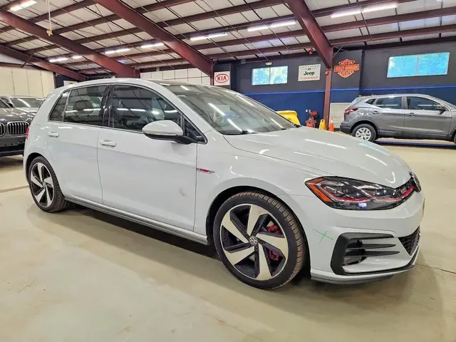 VOLKSWAGEN Golf GTI S 2019