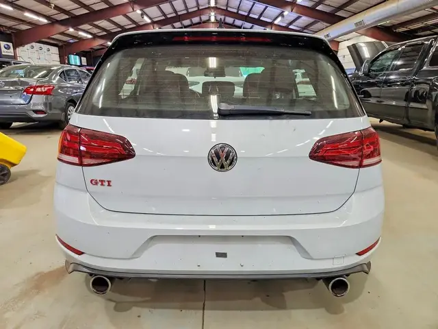 VOLKSWAGEN Golf GTI S 2019