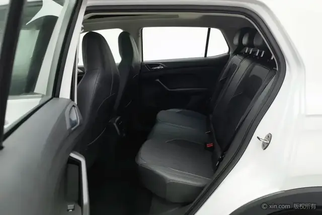 VOLKSWAGEN T-CROSS COMFORT EDITION 2022
