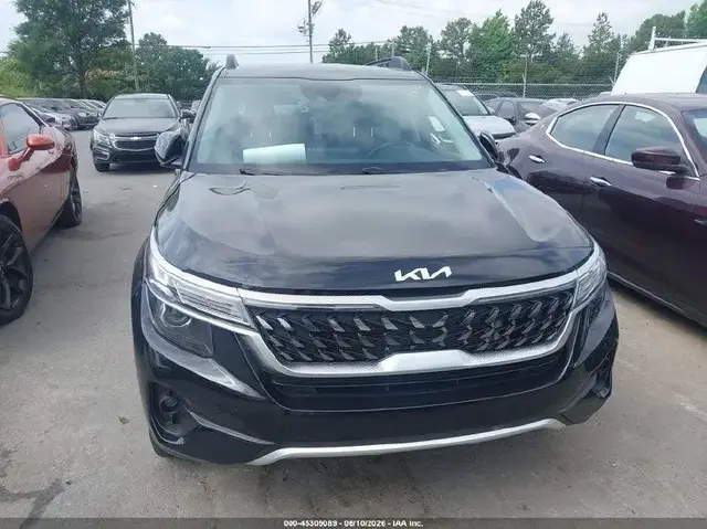 KIA SELTOS NIGHTFALL МОНИТОРИНГ СЛЕПЫХ ЗОН ФУНКЦИЯ УДАЛЕННОГО ЗАПУСКА КЛИМАТ-КОНТРОЛЬ И ДРУГОЕ 2023
