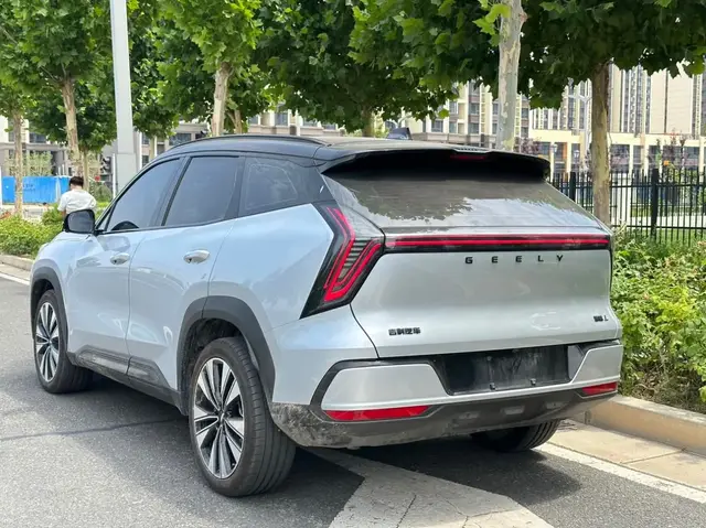 GEELY BOYUE L SPLENDID 2025