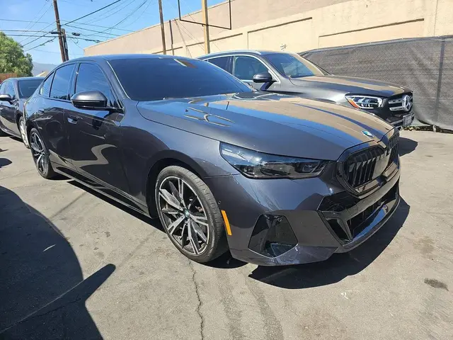 BMW 5 SERIES SEDAN 530I 2023