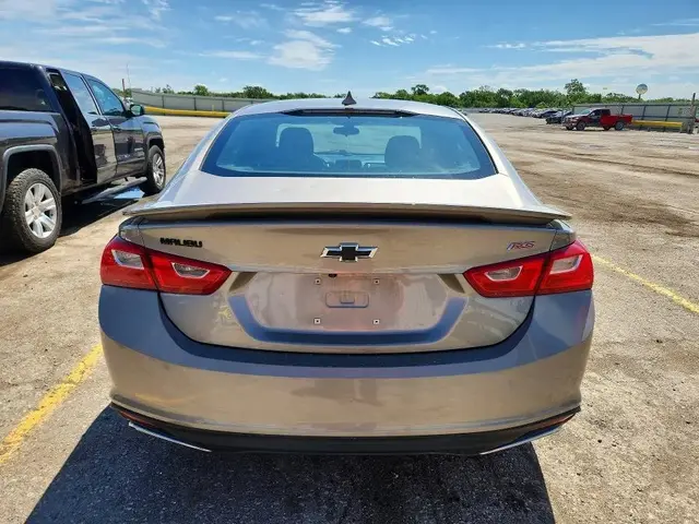 CHEVROLET MALIBU RS 2022
