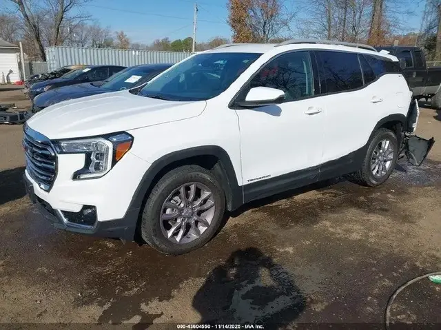 GMC TERRAIN SLT 2023