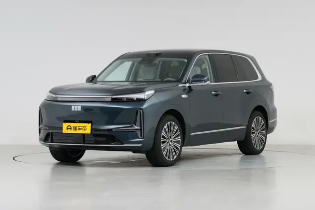 GEELY GALAXY M9 2025