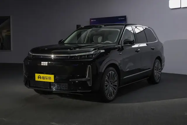 GEELY GALAXY M9 2025