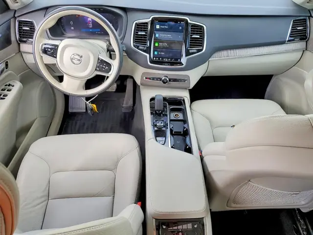 VOLVO XC90 ПОЛНЫЙ ПРИВОД 2024