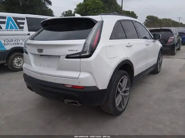 CADILLAC XT4 САМОЙ ДЕРЗКОЙ КОМПЛЕКТАЦИИ SPORT ПОЛНОРАЗМЕРНЫЙ 2023