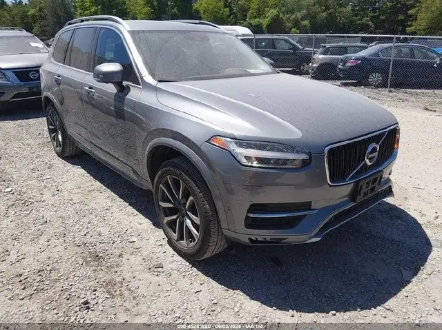 VOLVO XC90 T5 MOMENTUM 2018