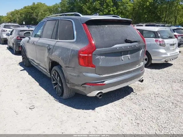 VOLVO XC90 T5 MOMENTUM 2018