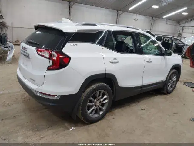 GMC TERRAIN SLT 2023
