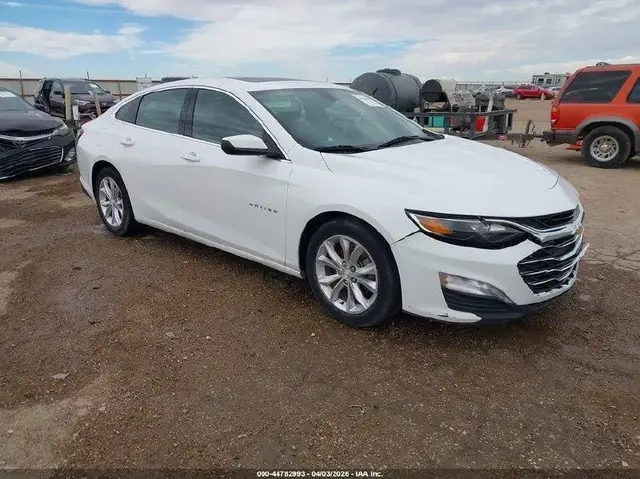 CHEVROLET MALIBU ВКЛЮЧАЕТ ПОДОГРЕВ И ЭЛЕКТРОРЕГУЛИРОВКУ СИДЕНИЙ А ТАКЖЕ РЕДКУЮ ДЛЯ ДАННОЙ ВЕРСИИ ПАНОРАМНУЮ КРЫШУ 2022