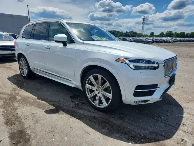 VOLVO XC90 INSCRIPTION ЭТО ПРЕМИАЛЬНЫЕ МАТЕРИАЛЫ И ПОЛНЫЙ ФАРШ 2017