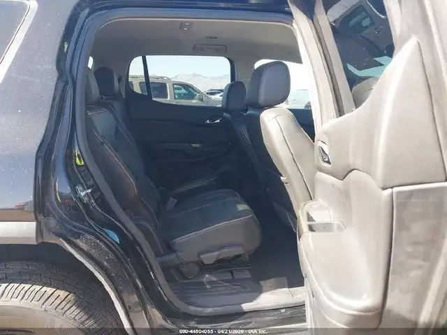 GMC ACADIA AT4 2022
