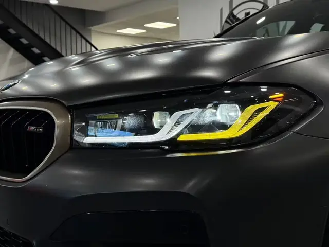 BMW M5 CS 2022