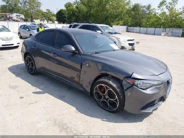 ALFA ROMEO GIULIA TI RWD 2022