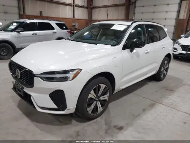 VOLVO XC60 RECHARGE PLUG-IN HYBRID 2024