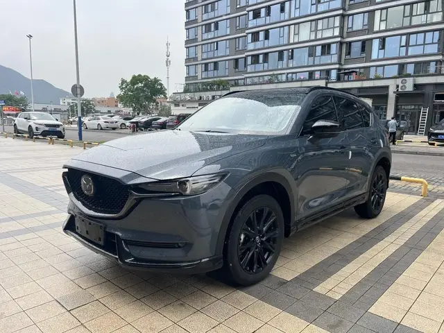 MAZDA CX-5 BLACK KNIGHT EDITION ЭКСКЛЮЗИВНАЯ СЕРИЯ С ЭФФЕКТНЫМИ ЧЕРНЫМИ ЭЛЕМЕНТАМИ ДИЗАЙНА 2021