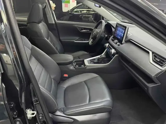 TOYOTA RAV4 2022