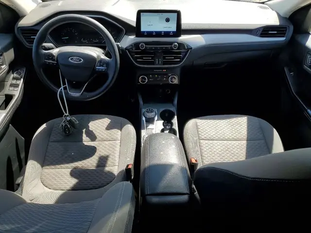FORD ESCAPE SE 2022