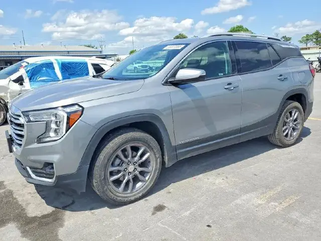 GMC TERRAIN SLT 2024