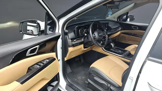 KIA CARNIVAL IV PRESTIGE НАСТОЯЩАЯ VIP-ЛОЖА НА КОЛЕСАХ 2022