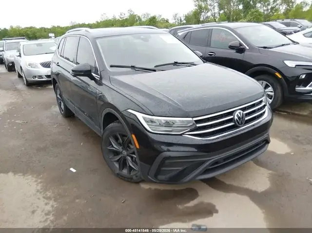 VOLKSWAGEN TIGUAN SE 2023