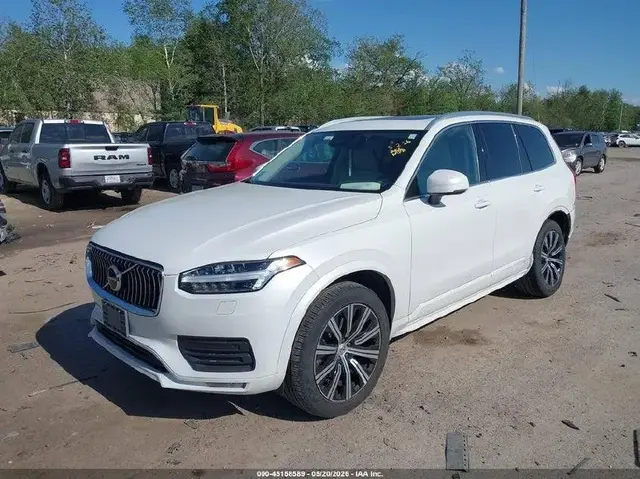 VOLVO XC90 2023