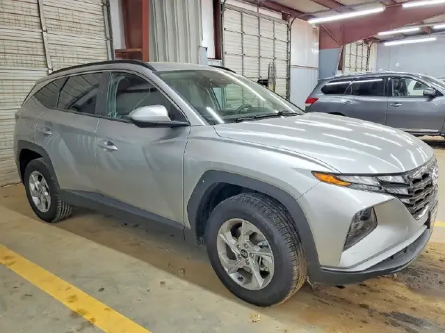 HYUNDAI TUCSON SEL 2024