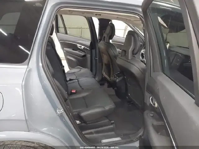 VOLVO XC90 T6 MOMENTUM 2020