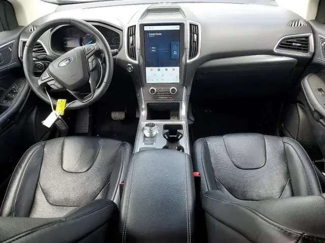 FORD EDGE TITANIUM 2022