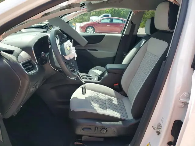CHEVROLET EQUINOX LS 2024
