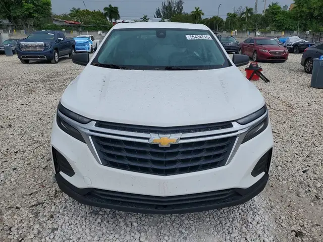 CHEVROLET EQUINOX LS 62 001 2022