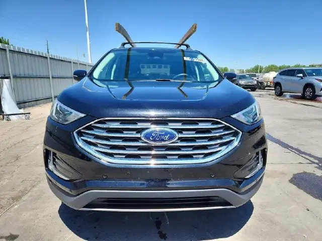 FORD EDGE TITANIUM AWD 2022