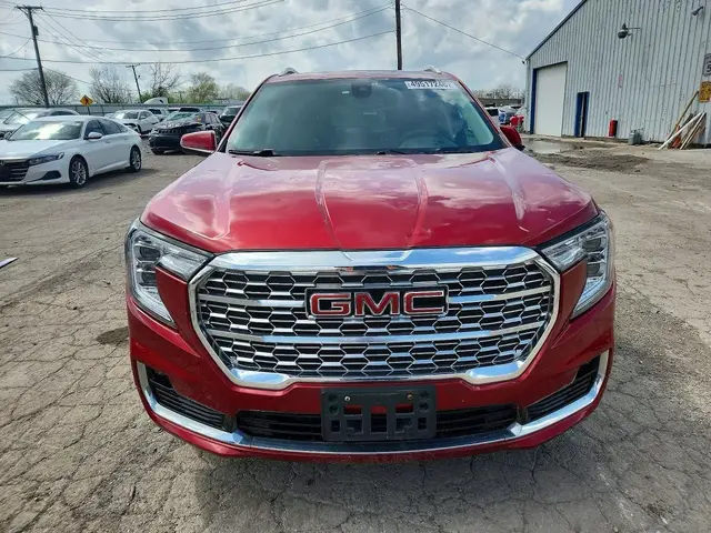 GMC TERRAIN DENALI 2023