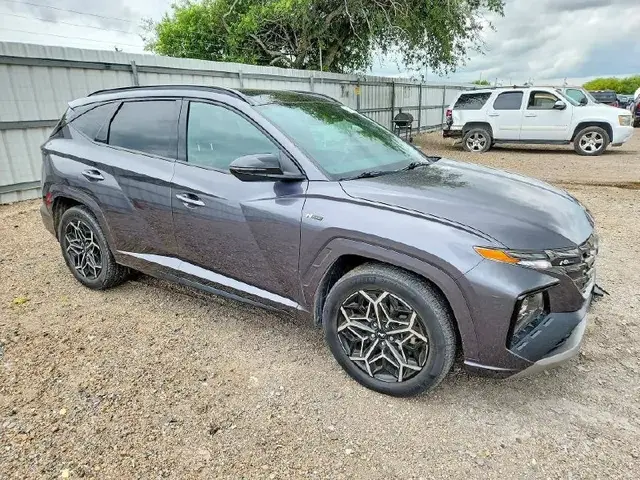 HYUNDAI TUCSON 2023