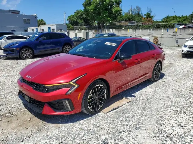 KIA K5 GT 2025